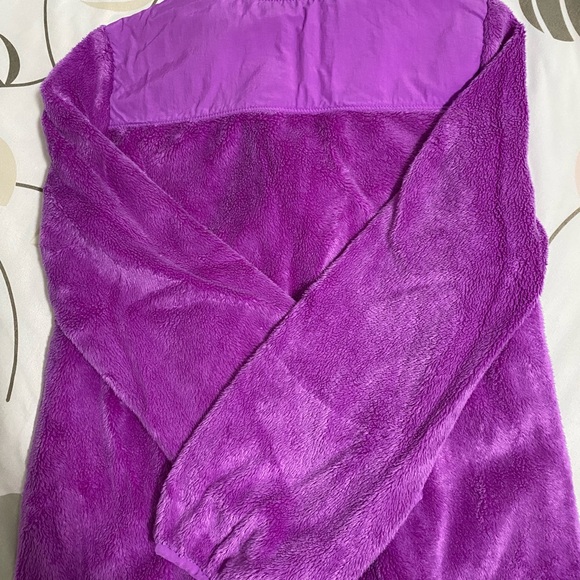 The Children’s Place Fleece Sweater - Picture 2 of 3